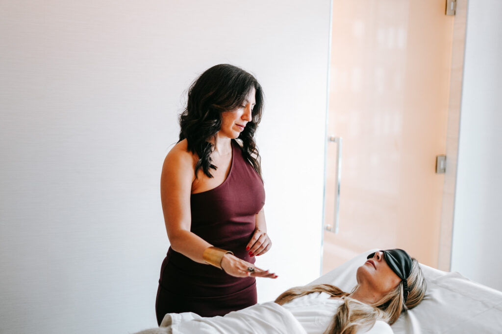 Train Your Brain to Speak with Confidence with Hypnotherapy 